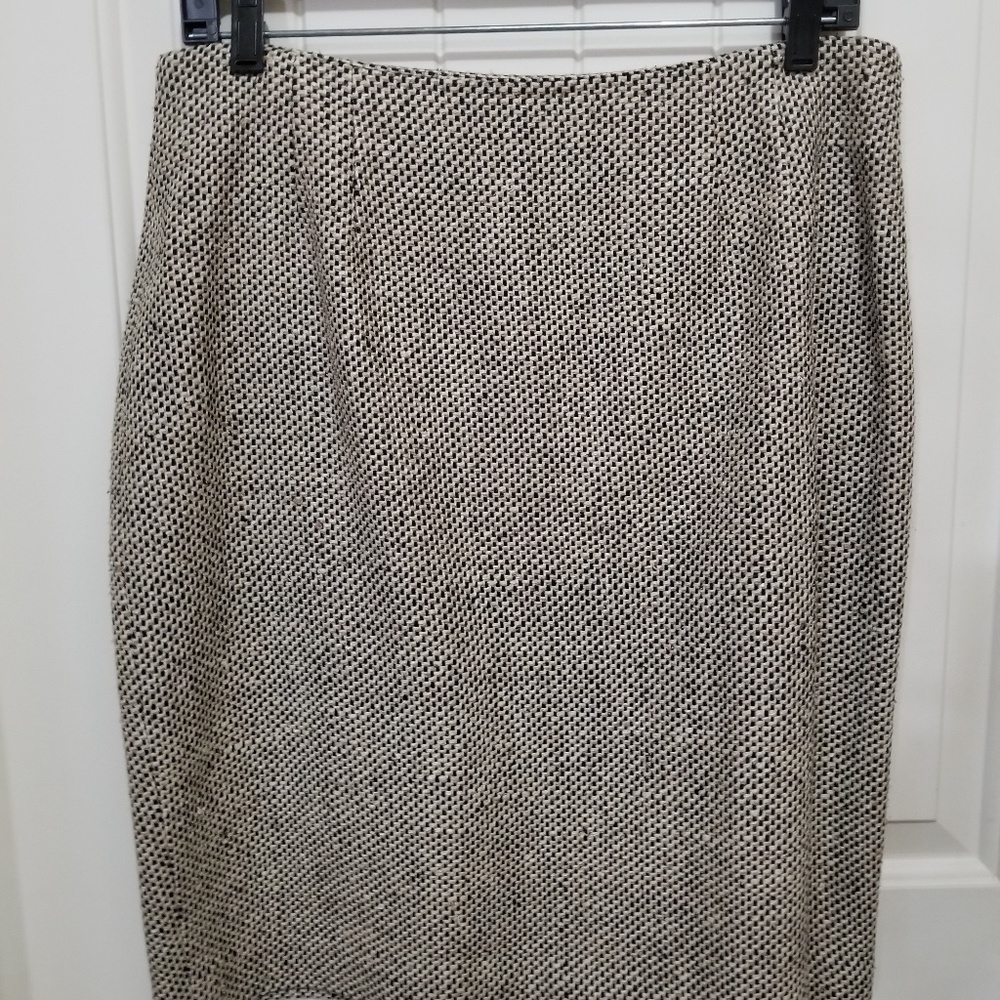 Vintage Ellen Tracy Tweed Suit - Picture 10 of 11